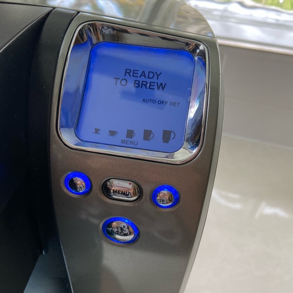 Keurjg Coffee Maker - Black and Silver - Picture 4 of 4